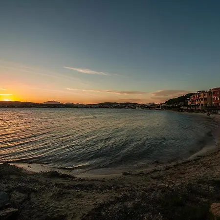 Trilo 6 Vm 2b Apartment Golfo Aranci
